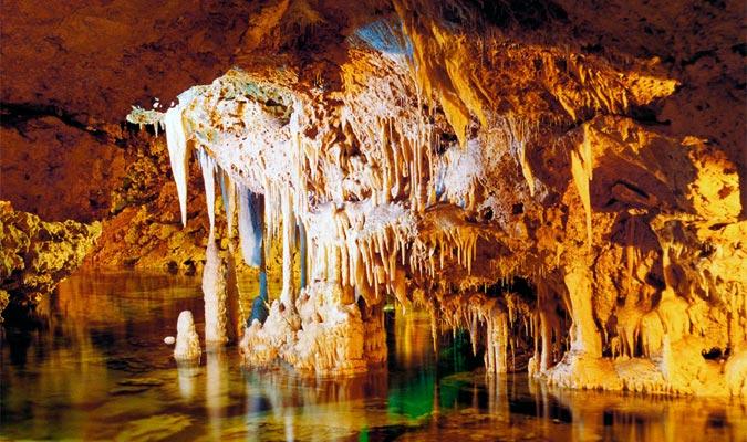 cuevas-de-arta-mallorca.jpg